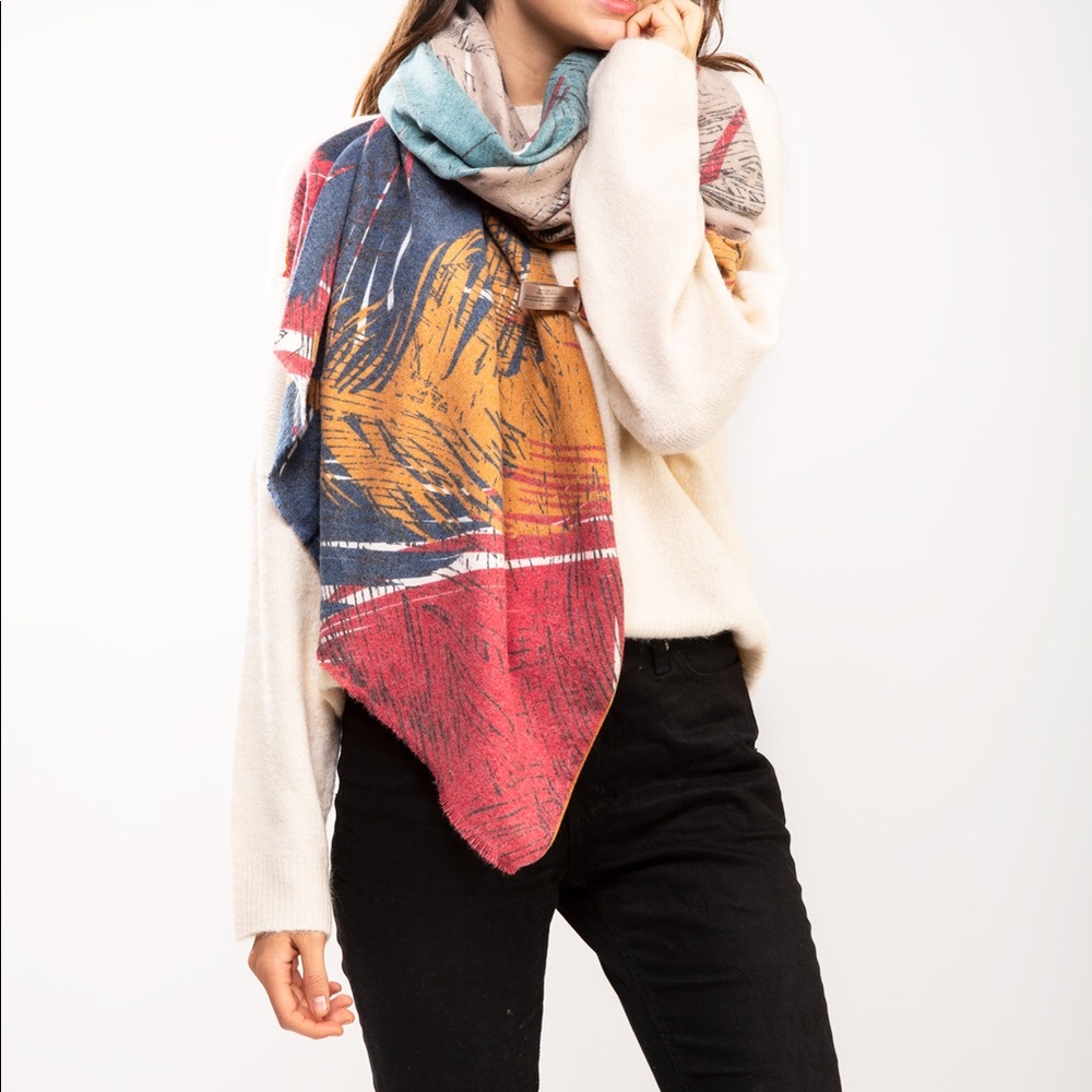 BOUTIQUE CASHMERE FEATHER PRINT SCARF